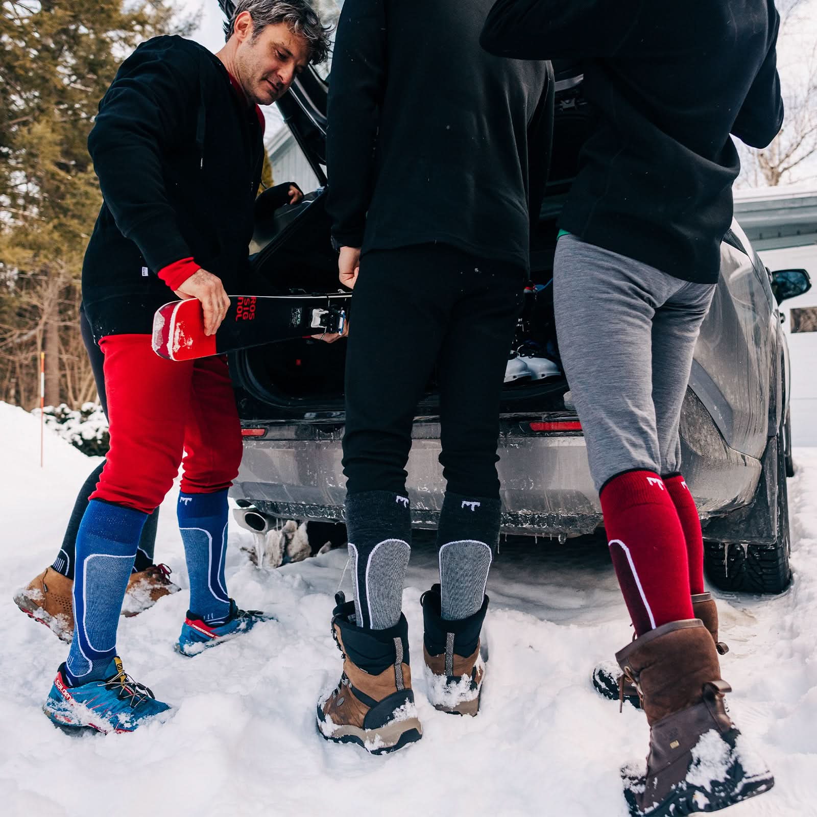 SSN29BLU-5_merino_wool_snowboard_socks_padded_cushion.jpg