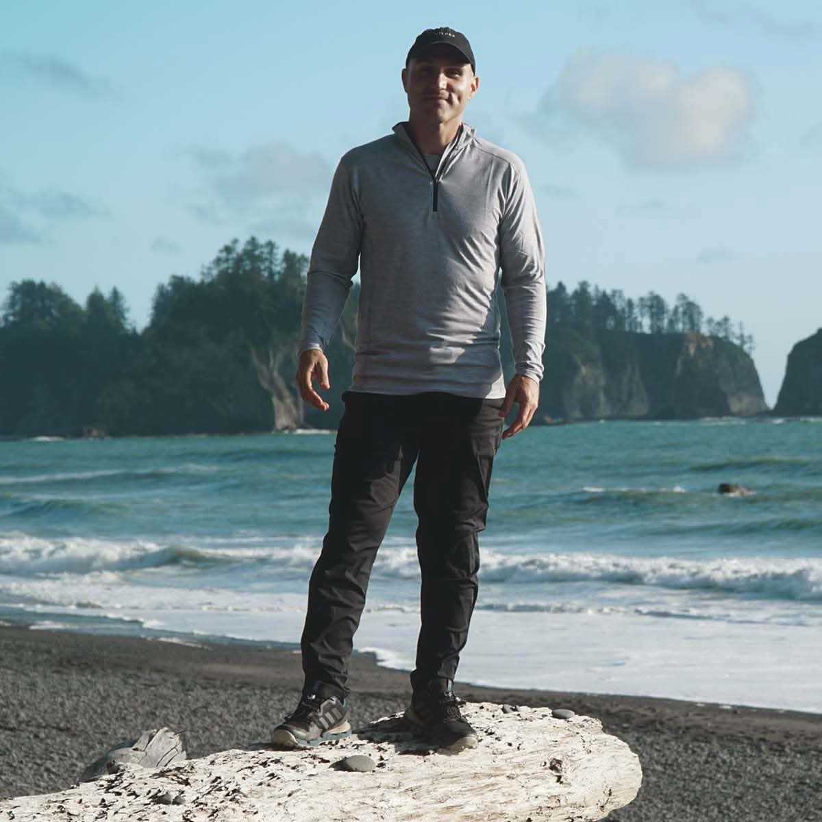 mens_1_4_zip_woolverino744AG-AFB-lifestyle-zoom.jpg