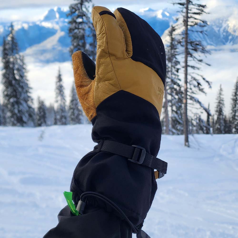 trigger_3_finger_lobster_merino_wool_ski_glove.jpg